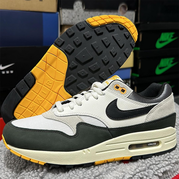 Nike Air Max 1 Athletic Department