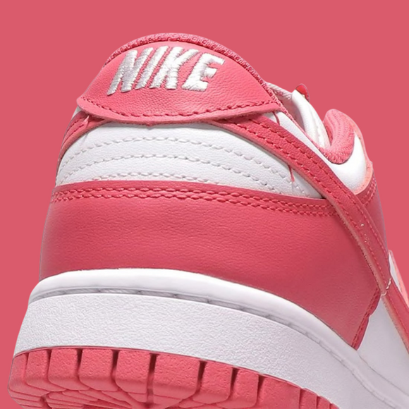 Nike Dunk Low Archeo Pink