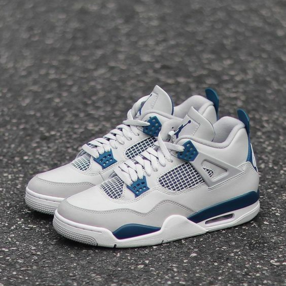 Air Jordan 4 OG 'Military Blue'