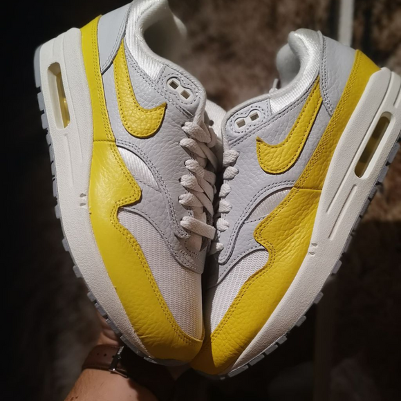 Air Max 1 Tour Yellow