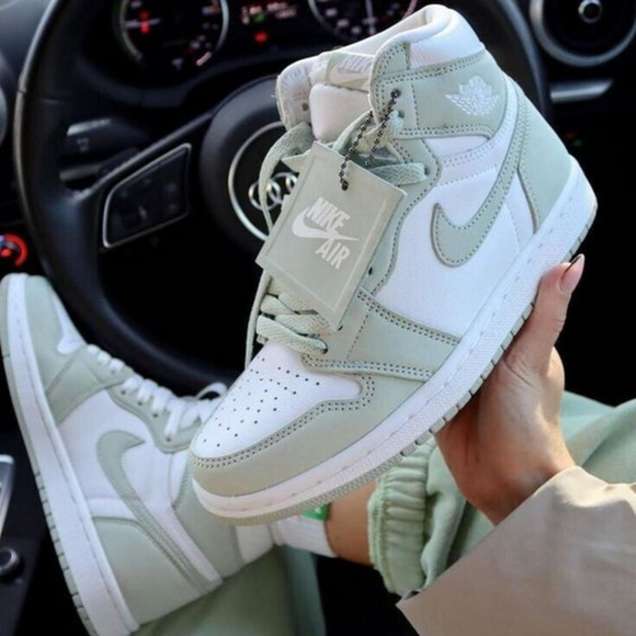 Air Jordan 1 High OG Seafoam ( W )