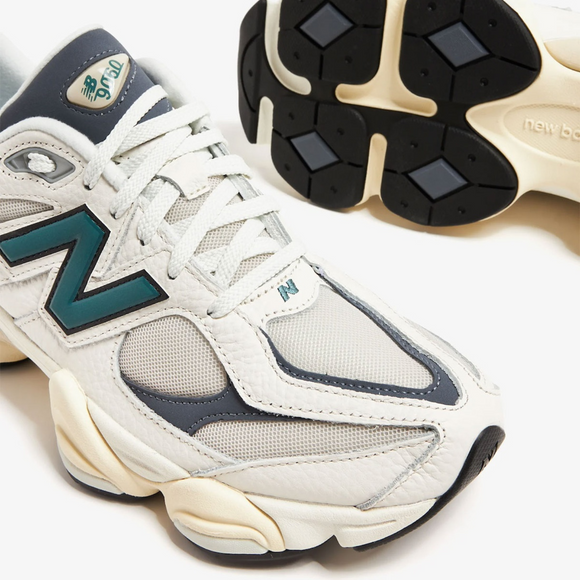 New Balance 9060 New Spruce