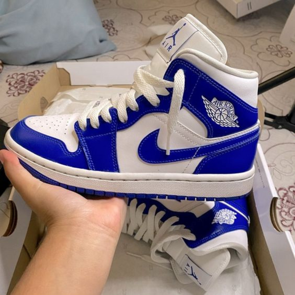 Jordan 1 Mid Kentucky Blue (W)