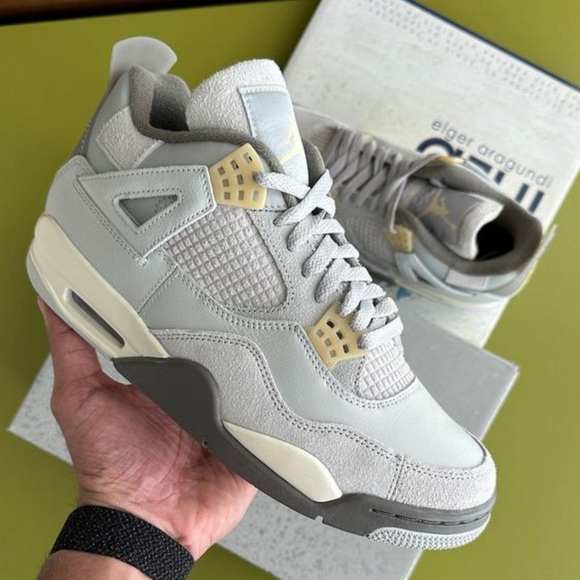 Air Jordan 4 Craft "Photon Dust"