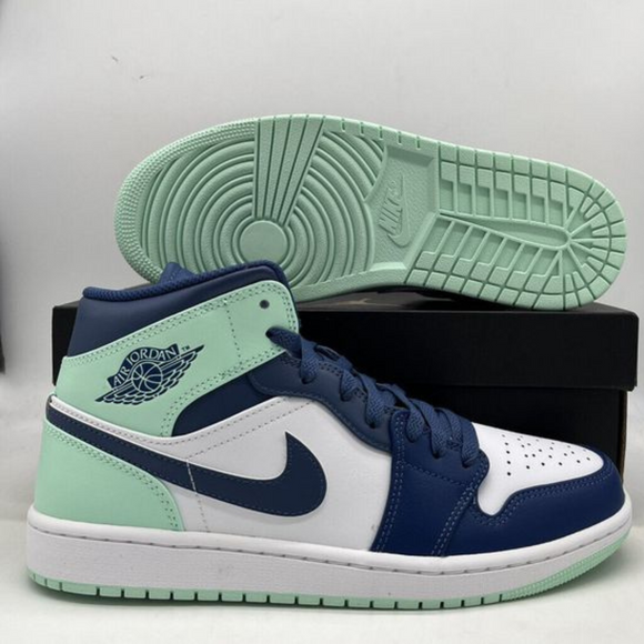 Air Jordan 1 Mid Mystic Navy