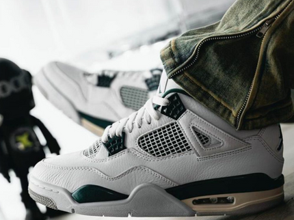 Air Jordan 4 'Oxidized Green'