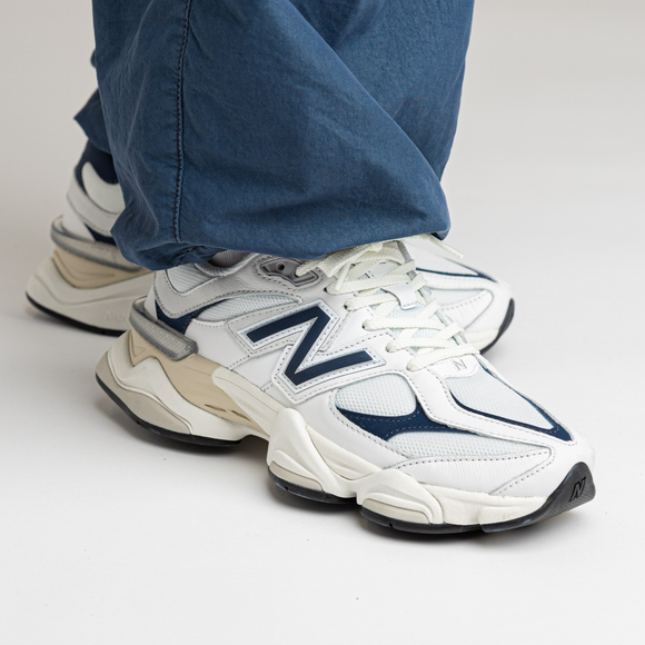 New Balance 9060 White Navy