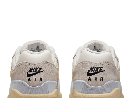 Air Max 1 Crepe Light Bone (W)