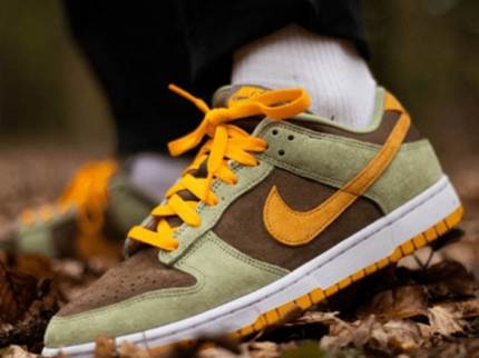 Nike Dunk Low SE 'Dusty Olive'