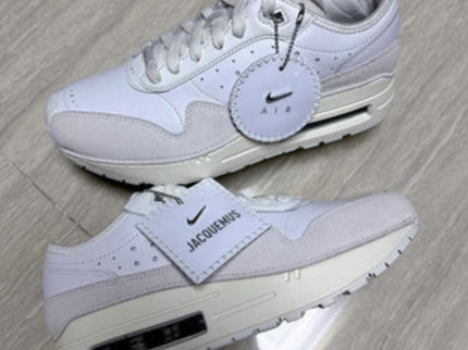 Nike Jacquemus x Nike Air Max 1 'Weiß'