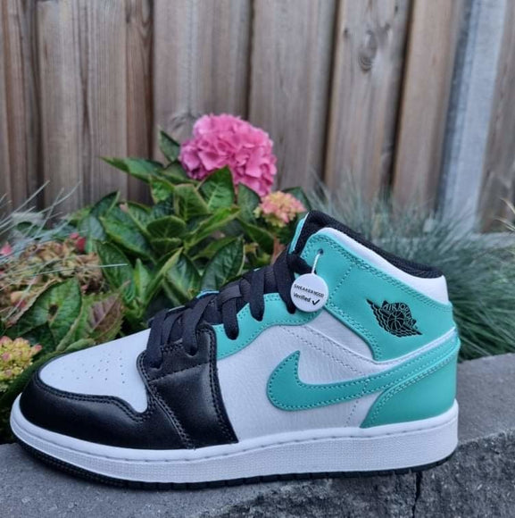 Air Jordan 1 Mid Tropical Twist GS 