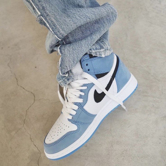 Air Jordan 1 High White University Blue