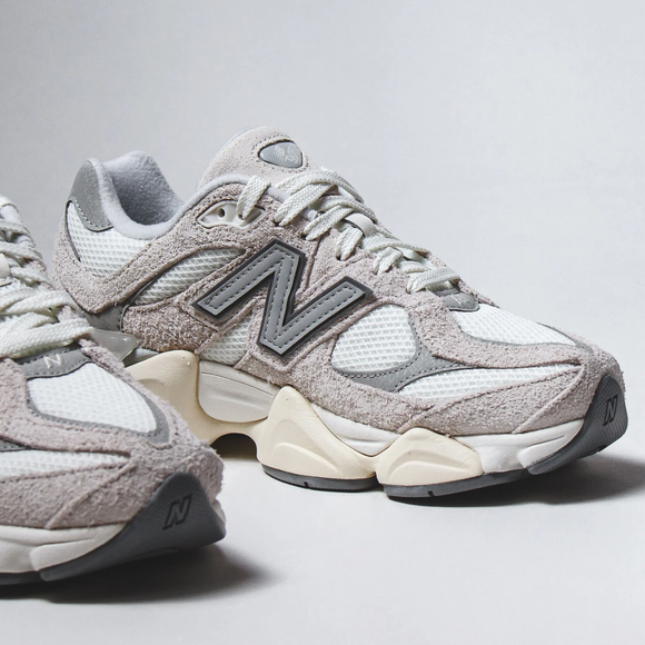 New Balance 9060 Sea Salt Beige