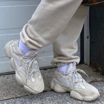 Yeezy 500 (1)