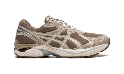 ASICS GT-2160 Pepper 1203A320-200 SneakerMood Side view, toe pointing right