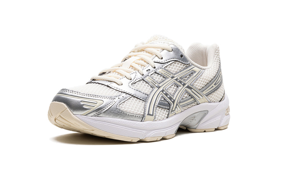 ASICS Gel-1130 Cream Pure Silver (Women's) 1202A164-107 SneakerMood Front three-quarter view