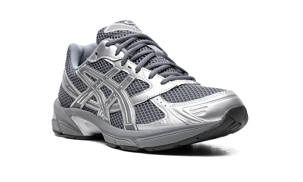 ASICS Gel-1130 Steel Grey Pure Silver 1201A934-020 SneakerMood Front three-quarter view