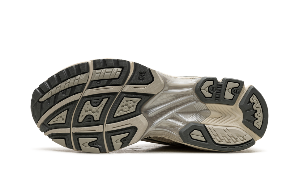 ASICS Gel-Kayano 14 Birch Dark Pewter 1201A019-200 SneakerMood Outsole view