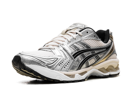 ASICS Gel-Kayano 14 Birch Pure Silver 1203A537-200 SneakerMood Front three-quarter view