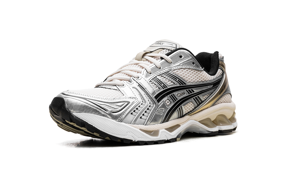 ASICS Gel-Kayano 14 Birch Pure Silver 1203A537-200 SneakerMood Front three-quarter view
