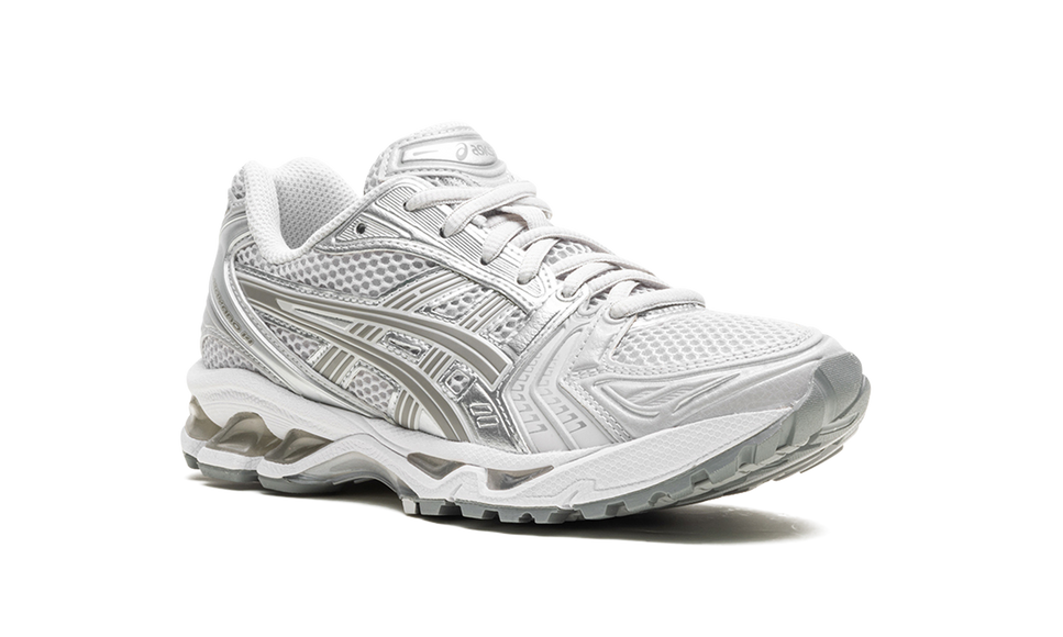 ASICS Gel-Kayano 14 Cloud Grey (Women's) 1202A056-021 SneakerMood Front three-quarter view