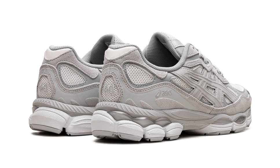 ASICS Gel-NYC Cream Cloud Grey 1203A663-101 SneakerMood Pair, rear three-quarter view
