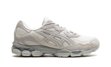 ASICS Gel-NYC Cream Grey 1203A739-100 SneakerMood Side view, toe pointing right