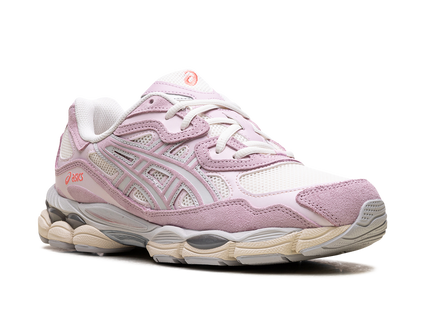 ASICS Gel-NYC Cream Rose Water 1203A383-106 SneakerMood Front three-quarter view