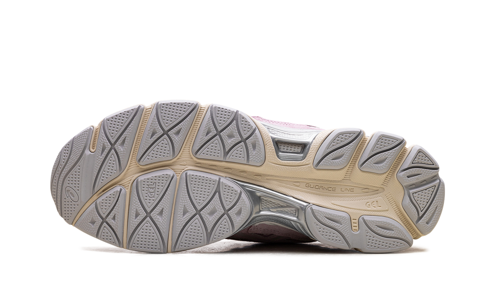 ASICS Gel-NYC Cream Rose Water 1203A383-106 SneakerMood Outsole view