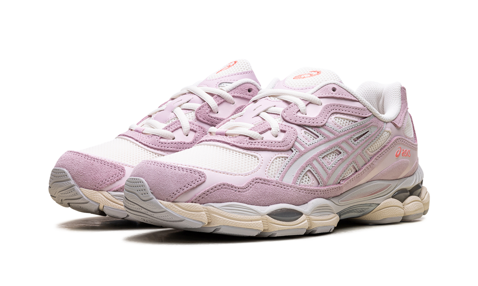 ASICS Gel-NYC Cream Rose Water 1203A383-106 SneakerMood Pair, three-quarter view