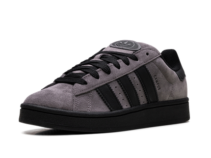 Adidas Campus 00s Charcoal Black IF8770 SneakerMood Front three-quarter view