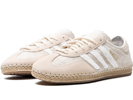 Adidas Gazelle CLOT Halo Ivory IH3144 SneakerMood Pair, front three-quarter view