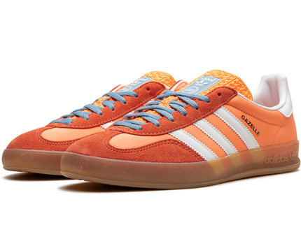 Adidas Gazelle Indoor Beam Orange HQ9016 SneakerMood Pair, front three-quarter view