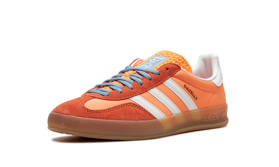 Adidas Gazelle Indoor Beam Orange HQ9016 SneakerMood Front three-quarter view