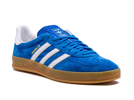 Adidas Gazelle Indoor Blue Bird Gum H06260 SneakerMood Front three-quarter view
