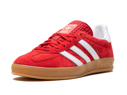 Adidas Gazelle Indoor Scarlet Cloud White H06261 SneakerMood Front three-quarter view