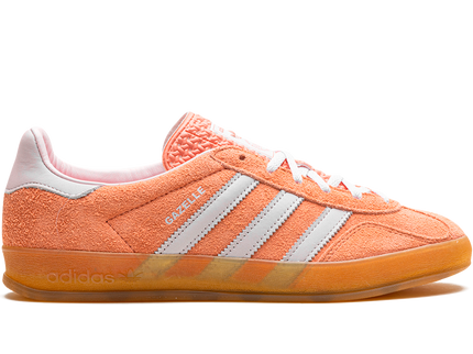 Adidas Gazelle Indoor Wonder Clay IE2946 SneakerMood Side view, toe pointing right