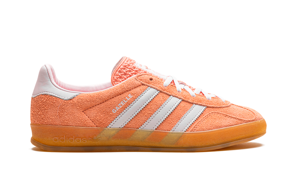 Adidas Gazelle Indoor Wonder Clay IE2946 SneakerMood Side view, toe pointing right
