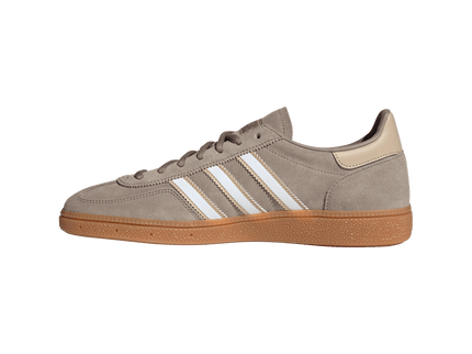 Adidas Handball Spezial Chalky Brown White Magic Beige JH5443 SneakerMood Side view, toe pointing left