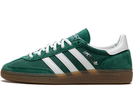 Adidas Handball Spezial Collegiate Green Gum IF8913 SneakerMood Side view, toe pointing left