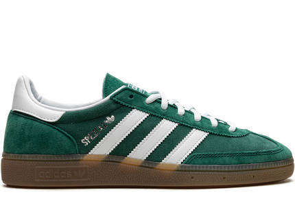 Adidas Handball Spezial Collegiate Green Gum IF8913 SneakerMood Side view, toe pointing right