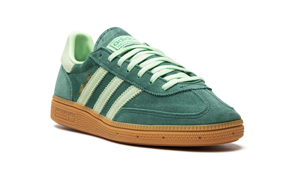 Adidas Handball Spezial Collegiate Green Semi Green Spark IE5896 SneakerMood Front three-quarter view