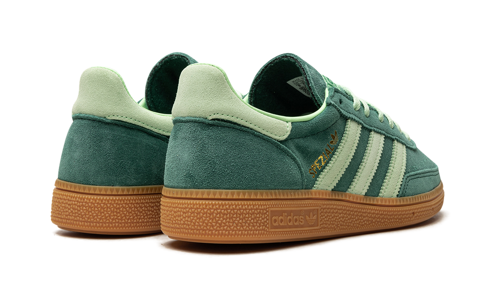 Adidas Handball Spezial Collegiate Green Semi Green Spark IE5896 SneakerMood Pair, rear three-quarter view