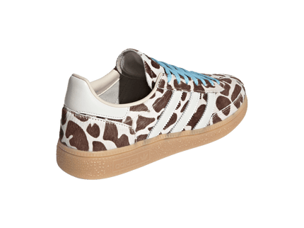 Adidas Handball Spezial Cow Print Crystal Linen (Women's) KI6677 SneakerMood Rear three-quarter view