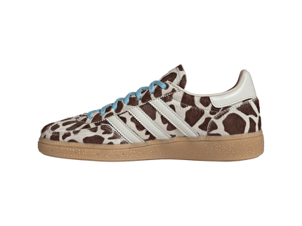 Adidas Handball Spezial Cow Print Crystal Linen (Women's) KI6677 SneakerMood Side view, toe pointing left