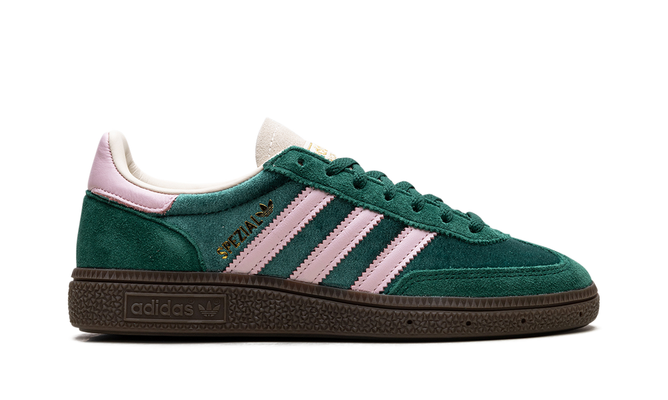 Adidas Handball Spezial Green Pink Velvet (Women's) JI2648 SneakerMood Side view, toe pointing right