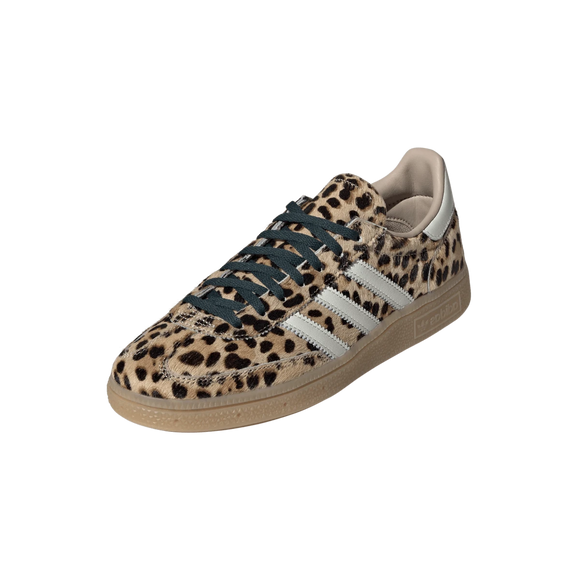 Adidas Handball Spezial Leopard Magic Beige KI6678 SneakerMood Front three-quarter view