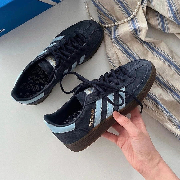 Adidas Handball Spezial Navy Gum BD7633 SneakerMood Lifestyle view