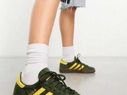 Adidas Handball Spezial Night Cargo EF5748 SneakerMood On feet, side view