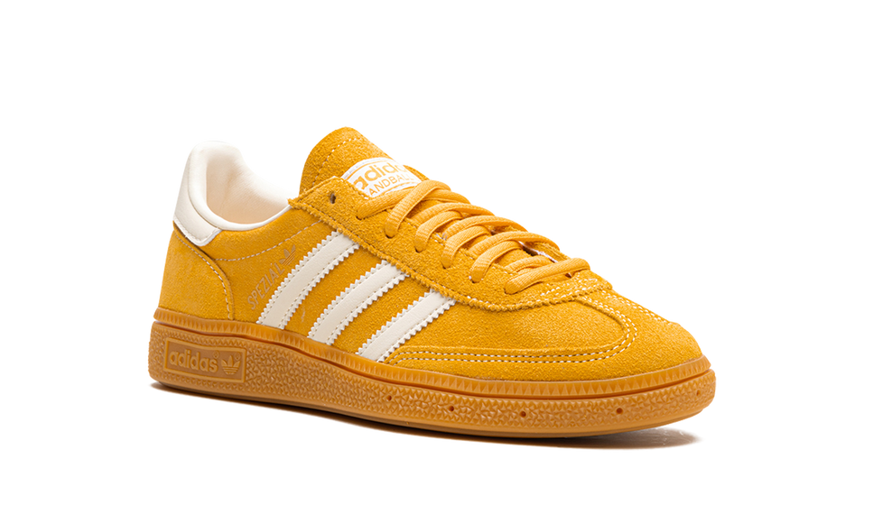 Adidas Handball Spezial Preloved Yellow IF7088 SneakerMood Front three-quarter view